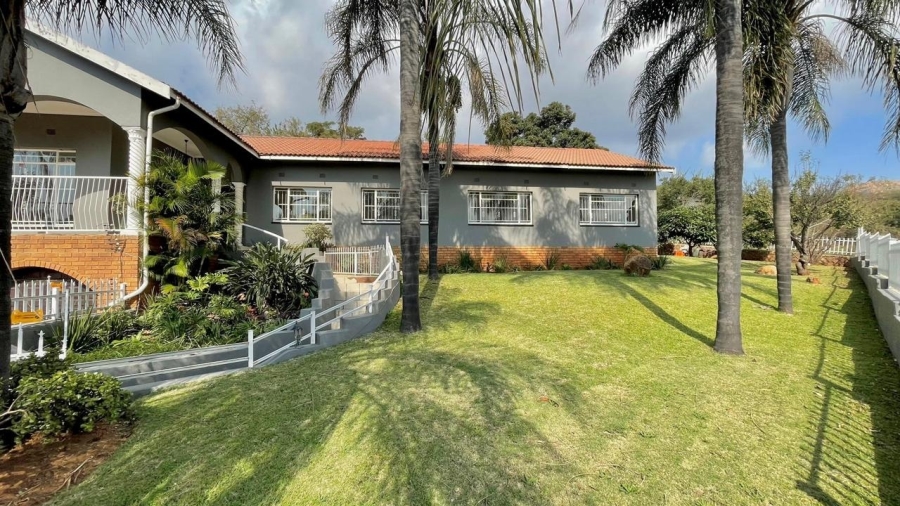 4 Bedroom Property for Sale in Safari Gardens North West